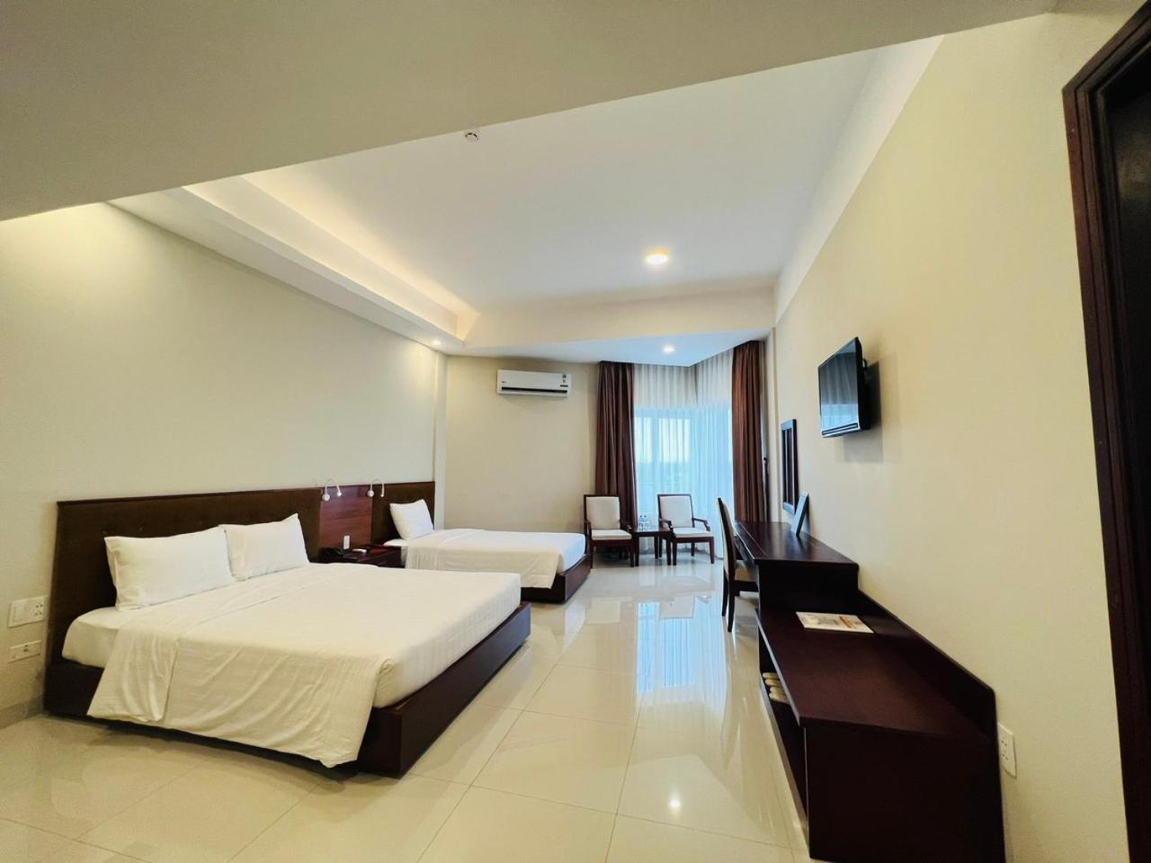 Duy Tan Quang Binh Hotel & Resort Dong Hoi Exteriör bild