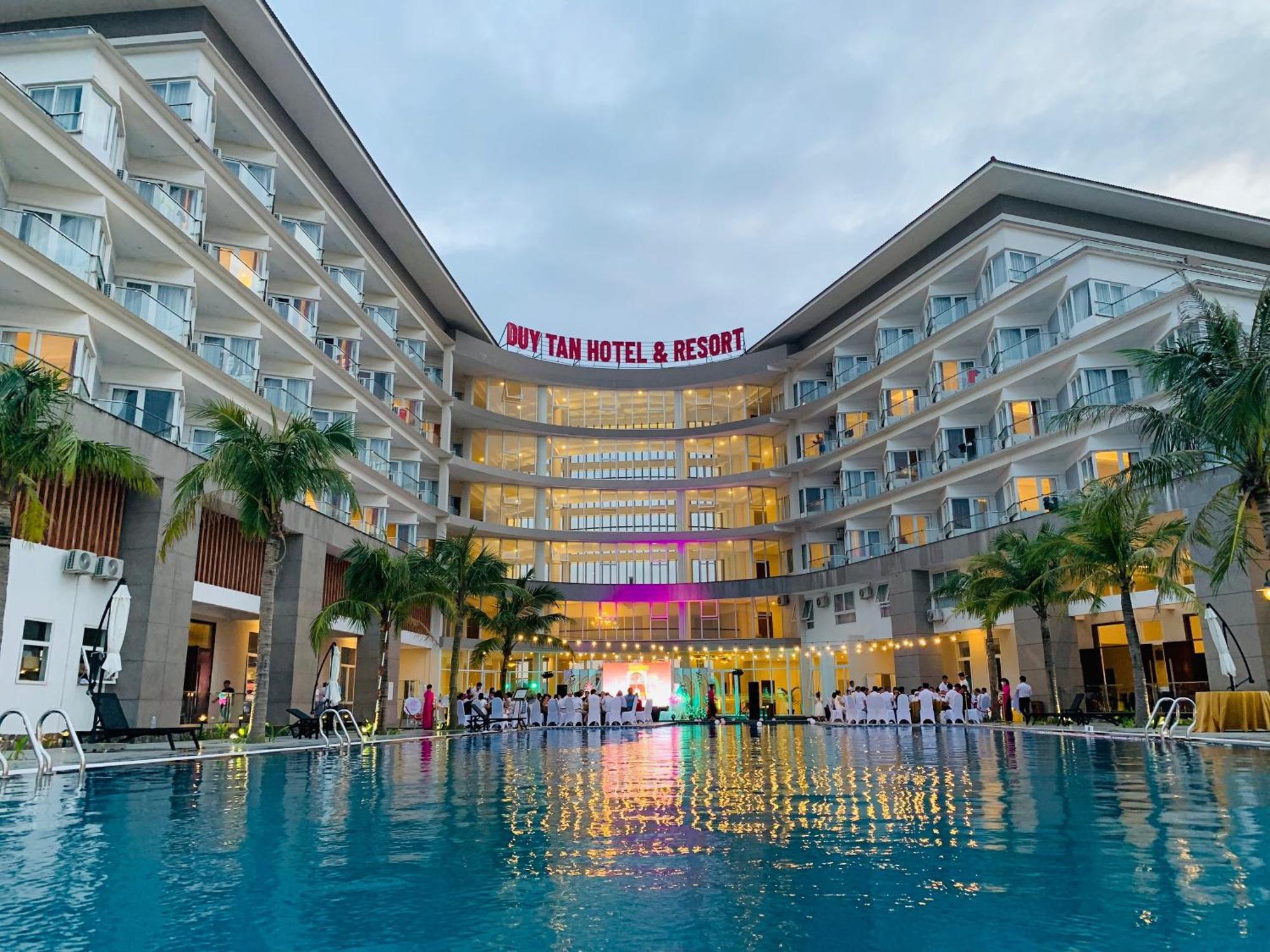 Duy Tan Quang Binh Hotel & Resort Dong Hoi Exteriör bild